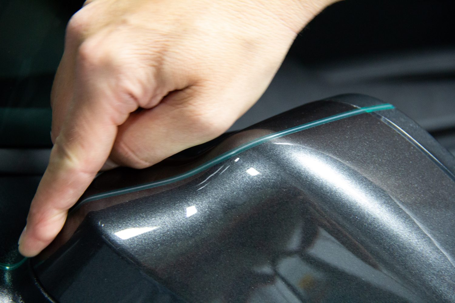 Using 3M Knifeless tape