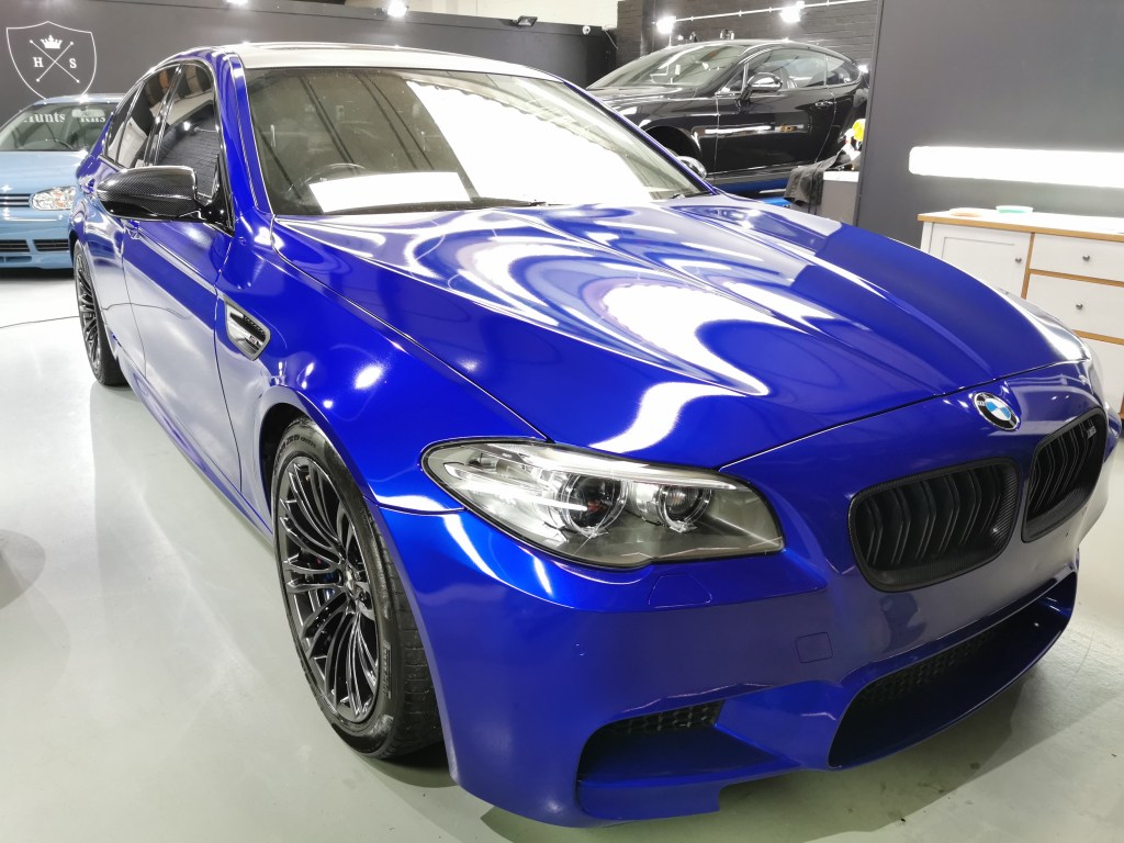 blue car wrap cleaning & prep