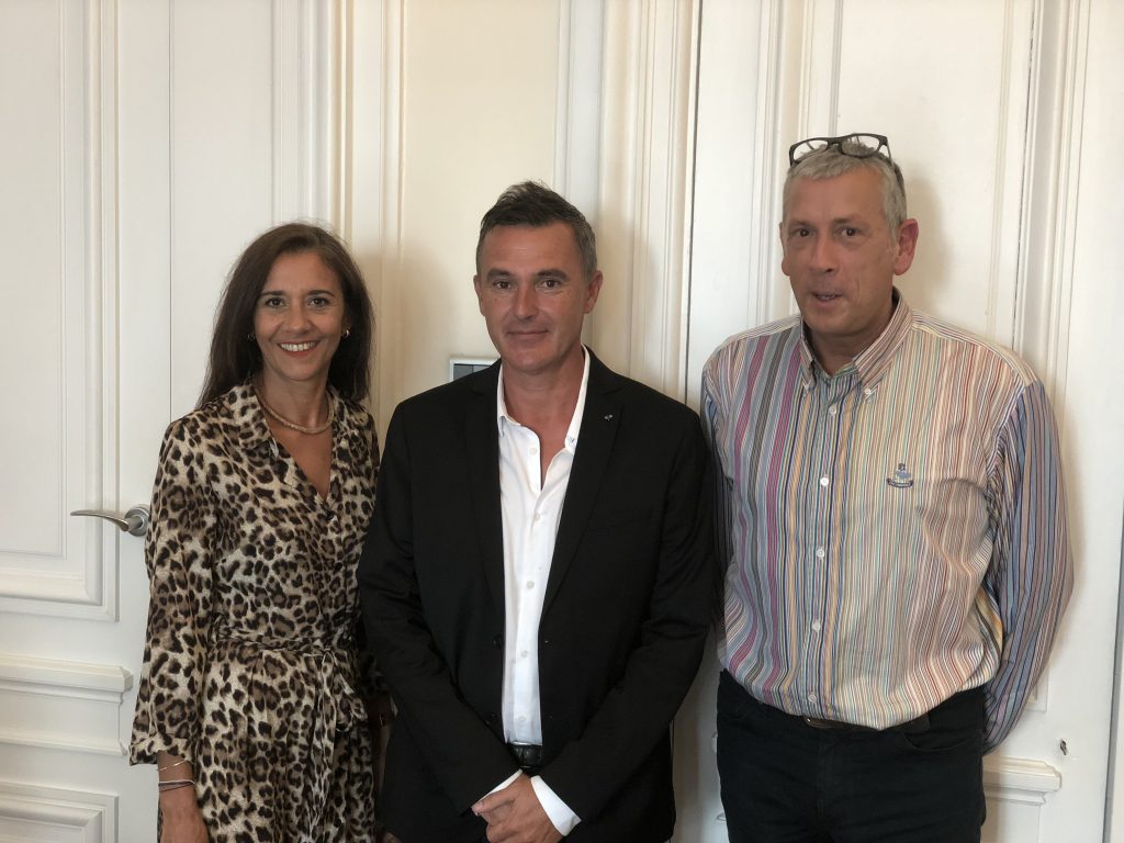 Seri Service founders with Spandex France General Manager