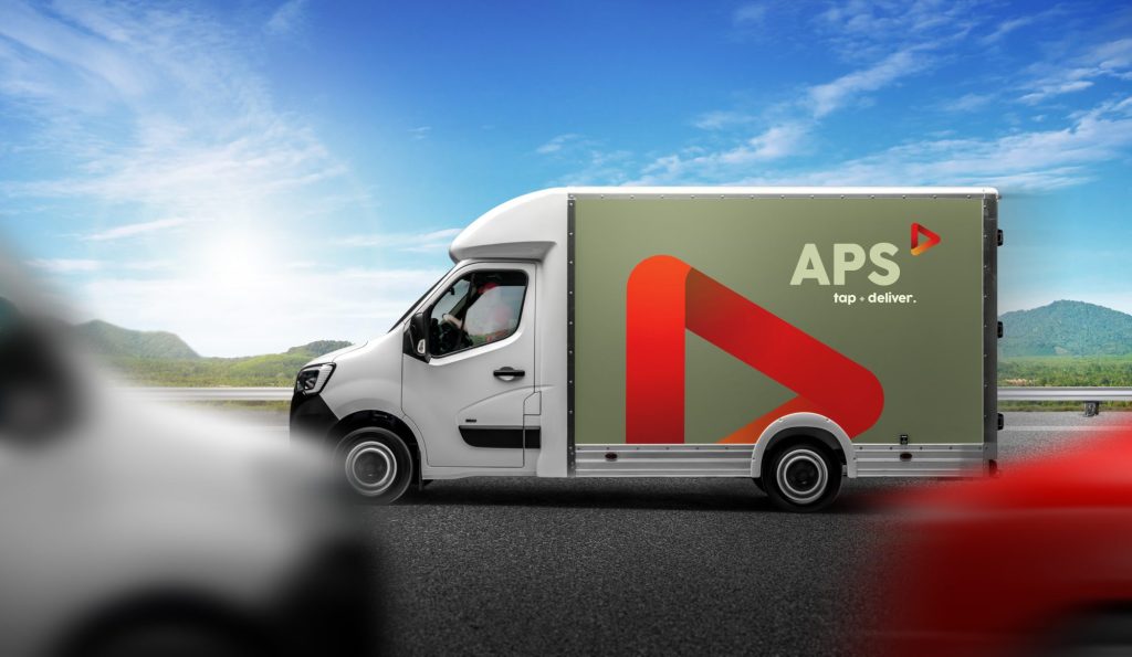 Zu sehen ist ein Lieferwagen mit einer Digitaldruckfolie foliert